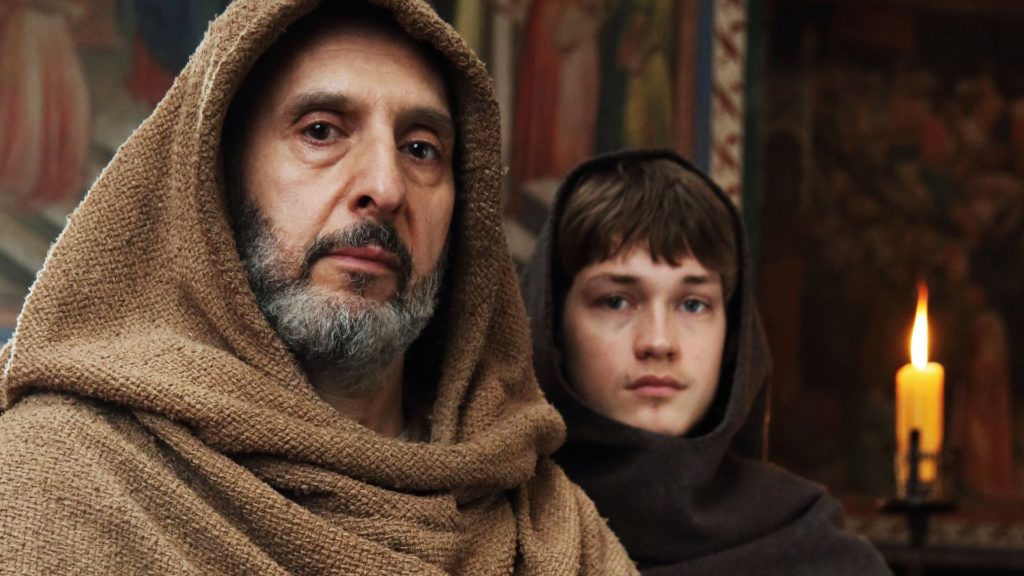 La miniserie llegará a Latinoamérica a través de StarzPlay