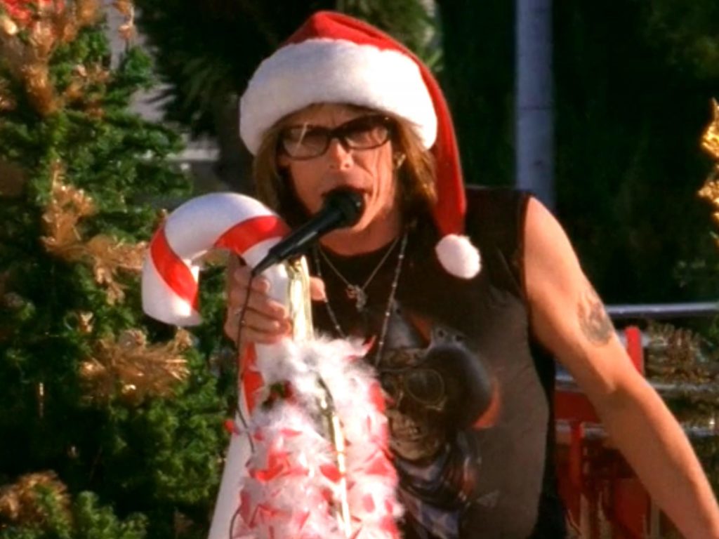 Seguro no recuerdas que estas estrellas aparecieron junto a Lizzie