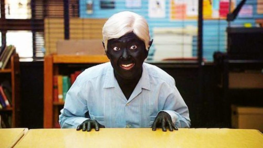 Netflix elimina un episodio por una escena racista