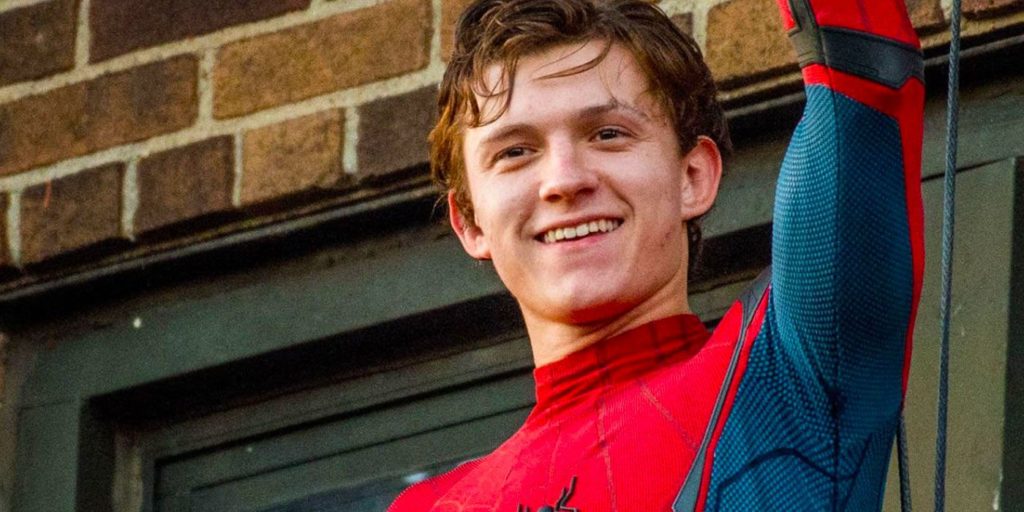 Tom Holland afirma que la tercera película terminará de filmarse el año que viene