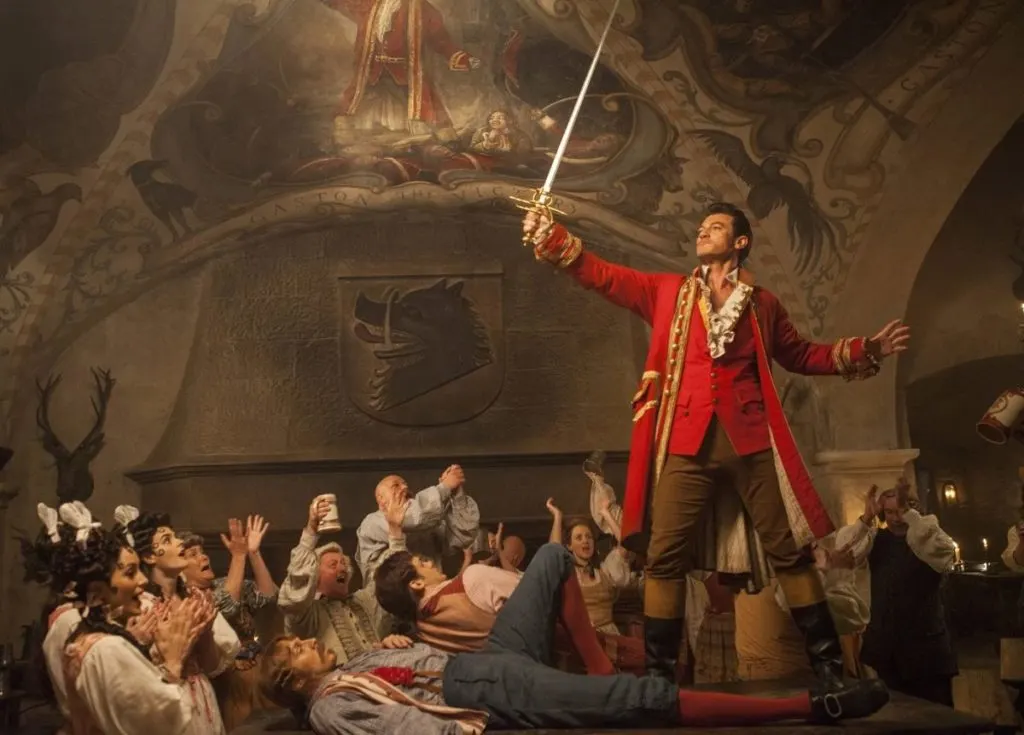 Luke Evans comparte nuevos detalles de la serie spin-off
