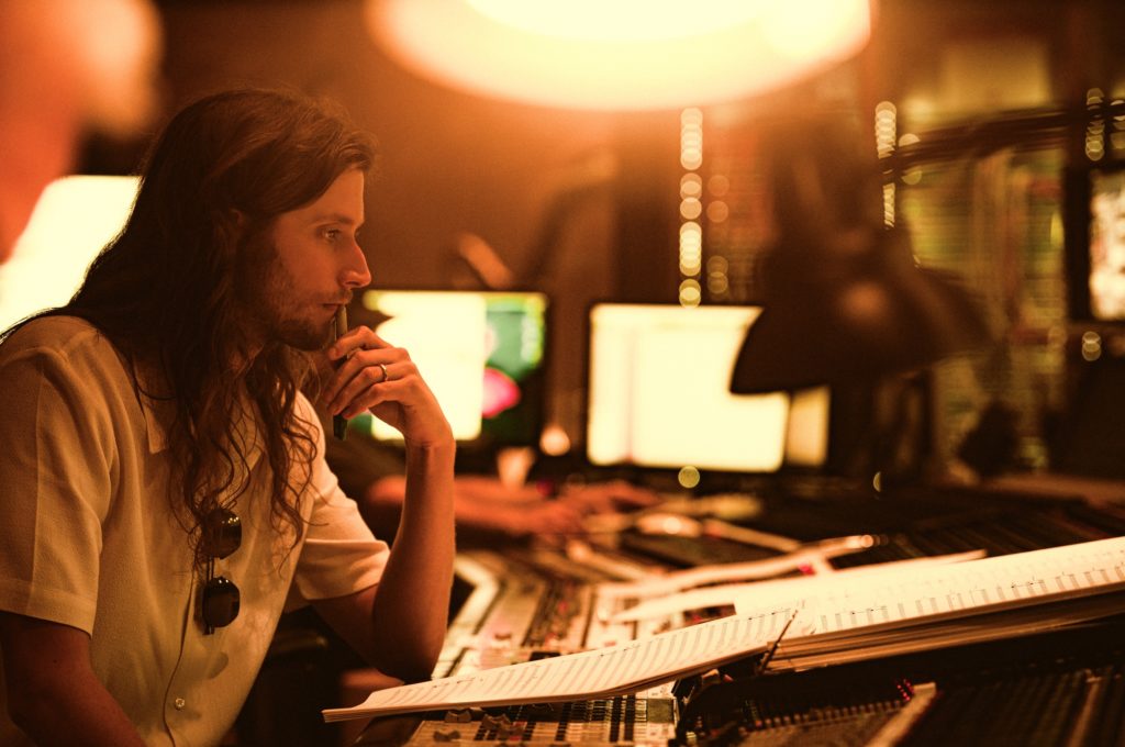 Él es Ludwig Göransson, el gran compositor ganador del Oscar por Black Panther