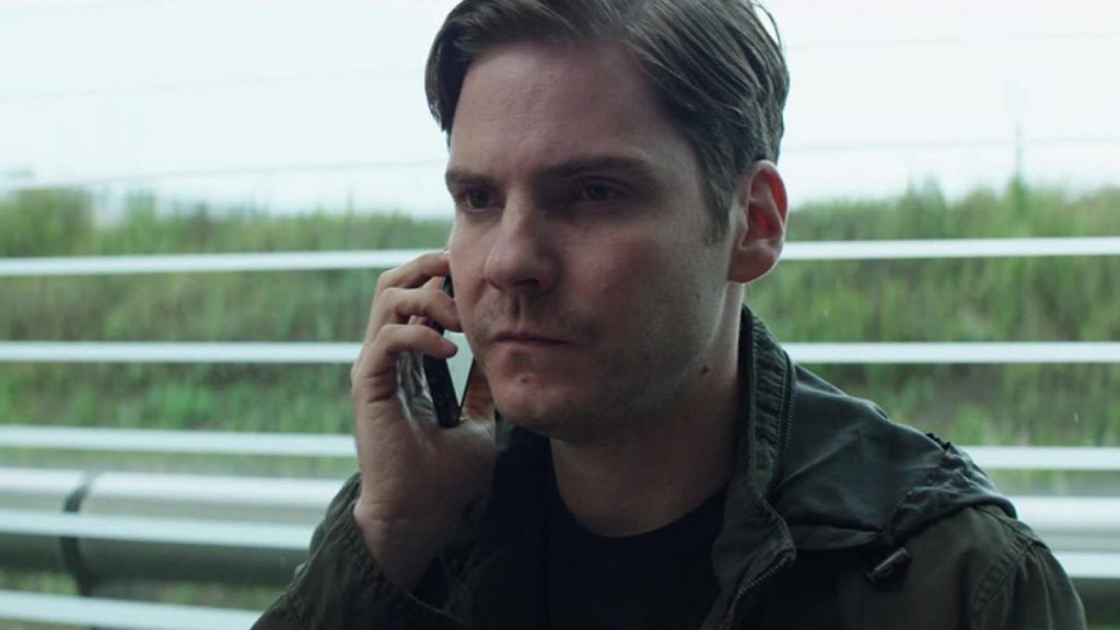 Daniel Brühl dice que no hay una fecha estipulada para volver a filmar