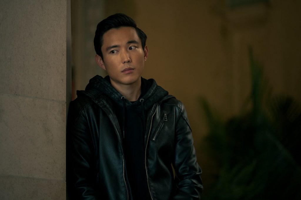 Justin H. Min habla sobre ESE cliffhanger del final de la segunda temporada