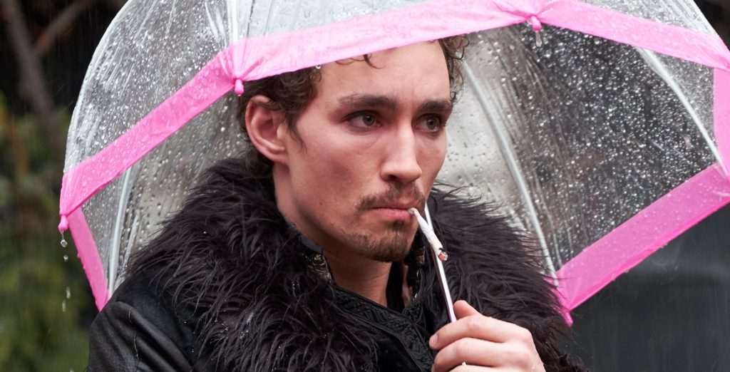 En estos 8 momentos Klaus demostró que es el mejor de los chicos de la Academia