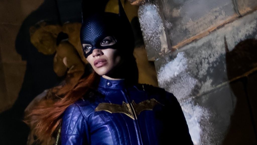 La respuesta del director de Batgirl a las críticas sobre el traje de la heroína fue épica