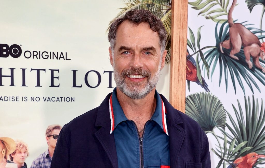 Murray Bartlett se integra a la segunda temporada de Physical