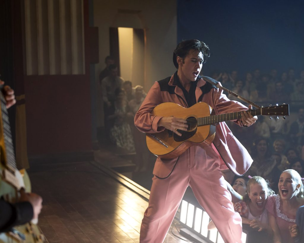 Warner Bros. presenta el tráiler de ELVIS