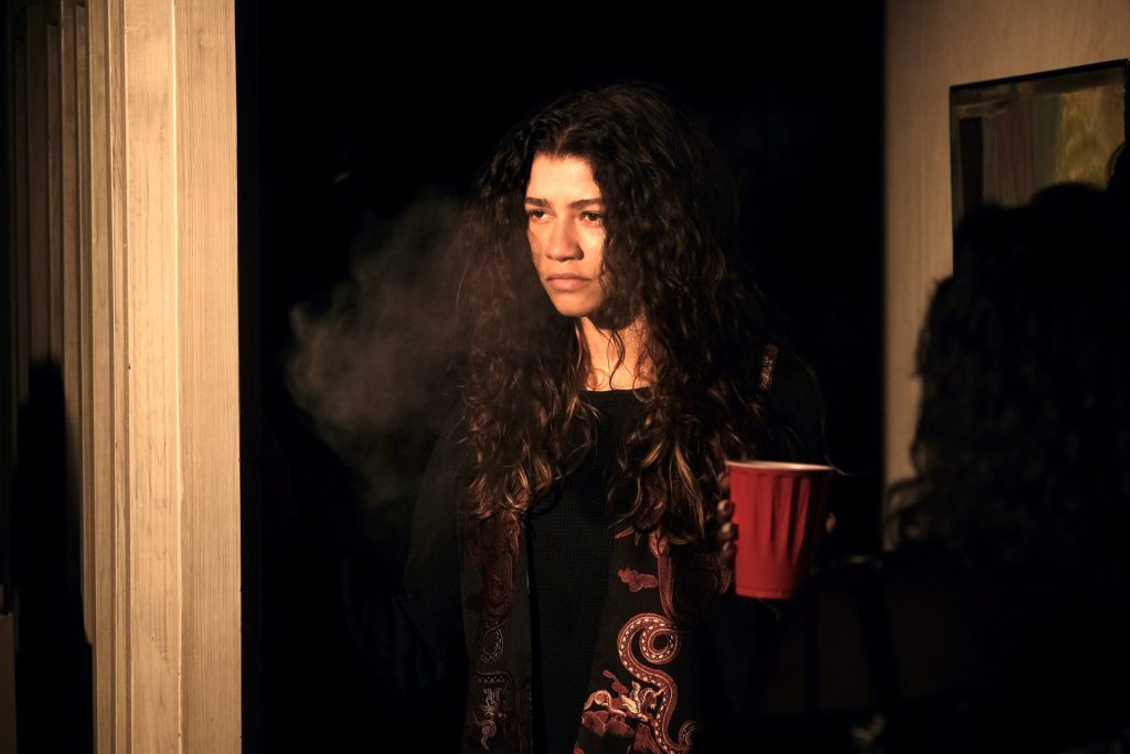 Zendaya responde a quienes dicen que Euphoria glorifica el uso de drogas