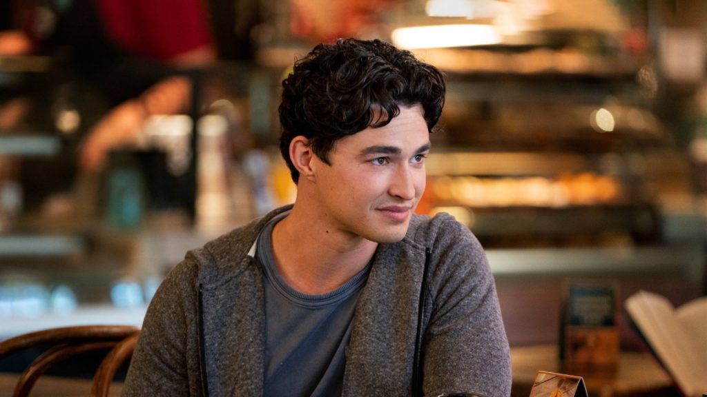 Gavin Leatherwood no regresará para la segunda temporada de The Sex Lives of College Girls