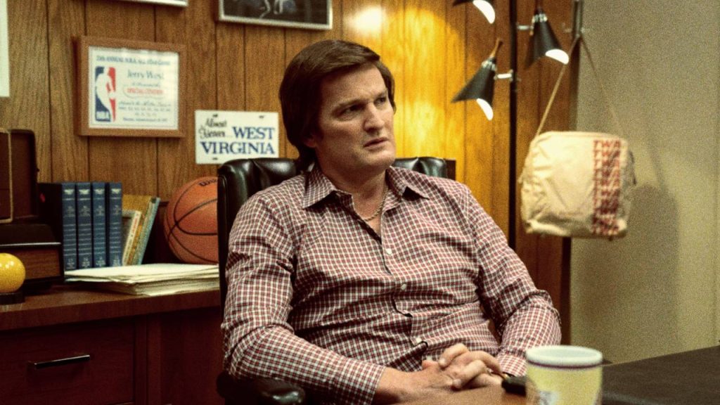 ¿La interpretación de Jerry West en Winning Time es fiel a la persona?