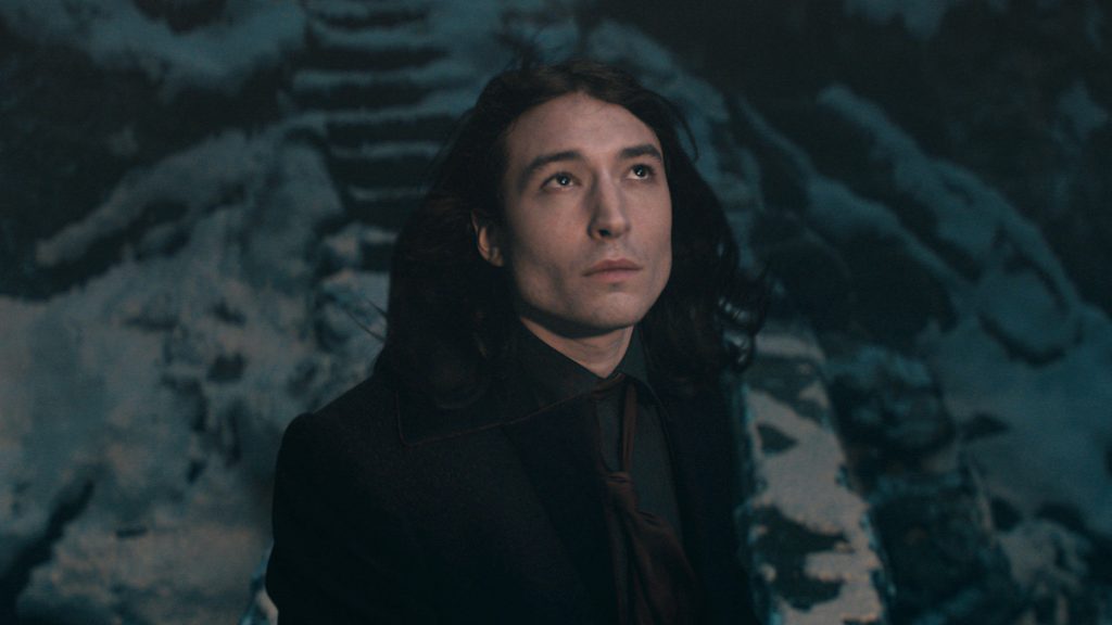 Warner Bros. podría cancelar proyectos futuros de Ezra Miller