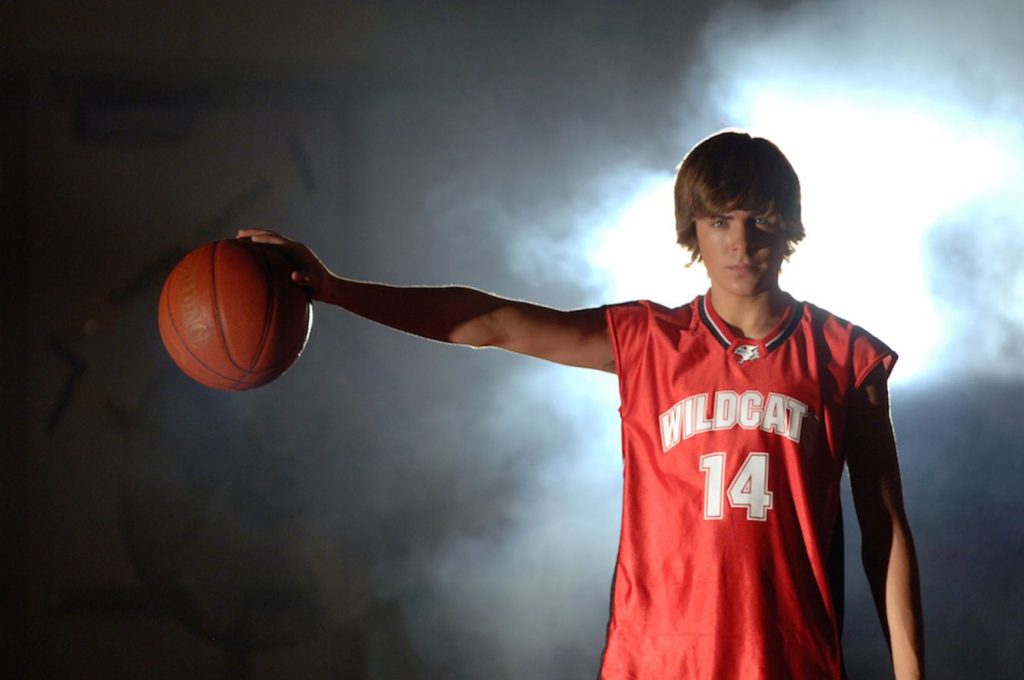 Zac Efron estaría dispuesto a participar en un reboot de High School Musical