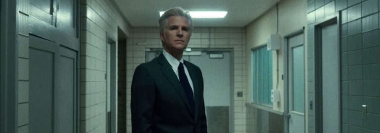 El Dr. Martin Brenner podría ser el amo definitivo del Upside Down de Stranger Things