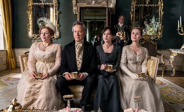 ¿Cómo hizo Persuasión para esquivar las críticas negativas y llegar al Top 10 de Netflix?