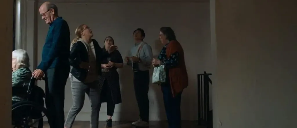 La película Los Humanos es un teatral reflejo de la complicada condición humana