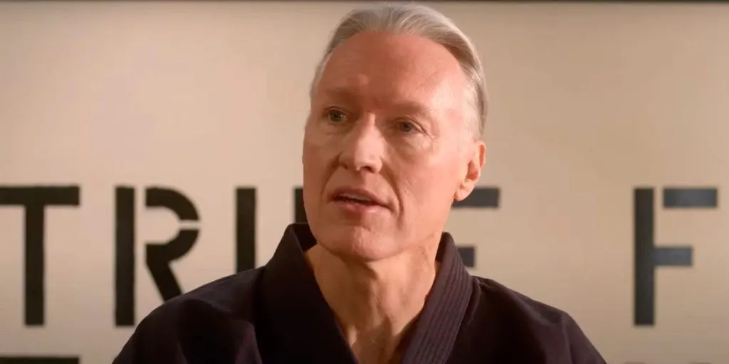 Parece no existir rival para Terry Silver en Cobra Kai