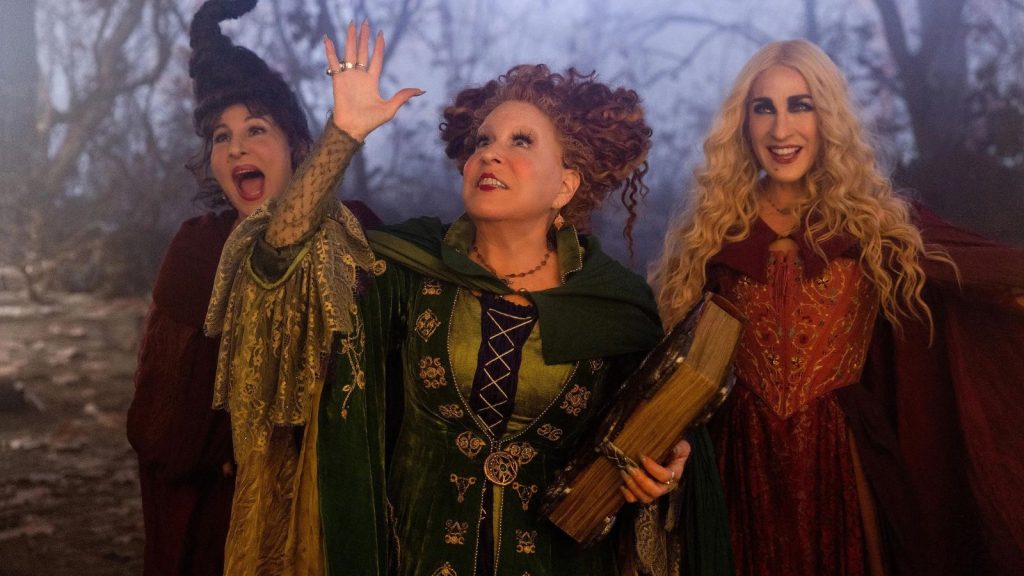 ¡Nuevo clip muestra más de Hannah Waddingham en Hocus Pocus 2!