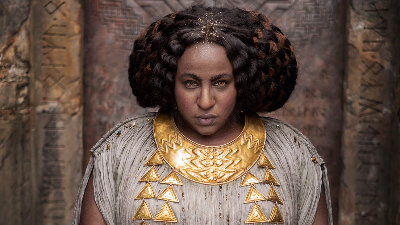 Los Anillos de Poder defiende a su elenco del racismo en redes