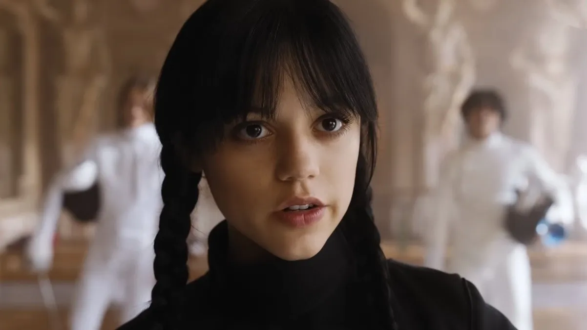 Los episodios de la temporada 2 de Merlina serán como una película, de acuerdo con Jenna Ortega