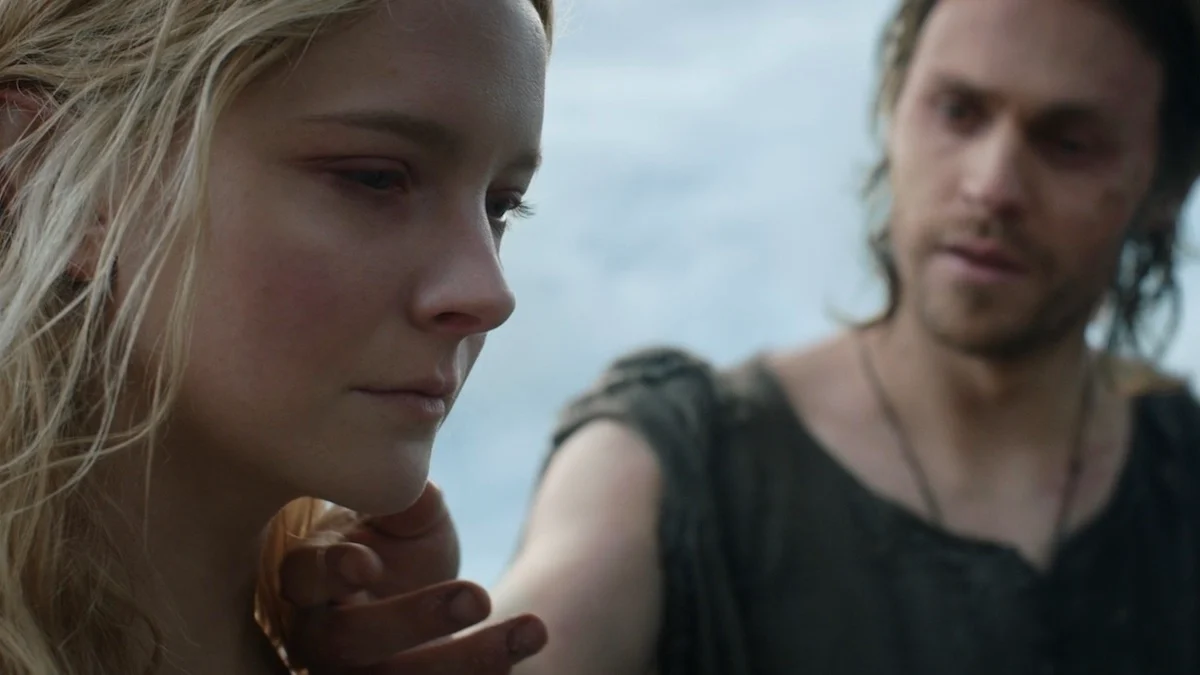 Charlie Vickers revela las intenciones de Sauron con Galadriel en Los Anillos de Poder