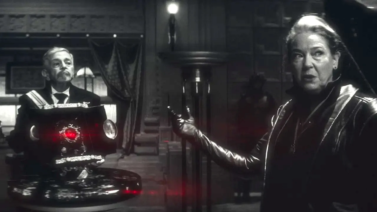 ¿Cuán poderosa es la gema de sangre que aparece en Werewolf by Night?