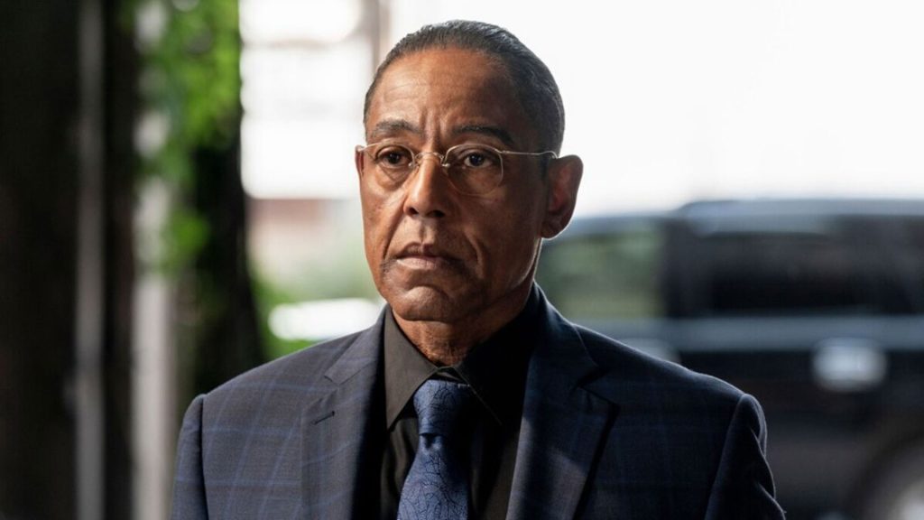 Giancarlo Esposito se suma a la serie de The Gentlemen