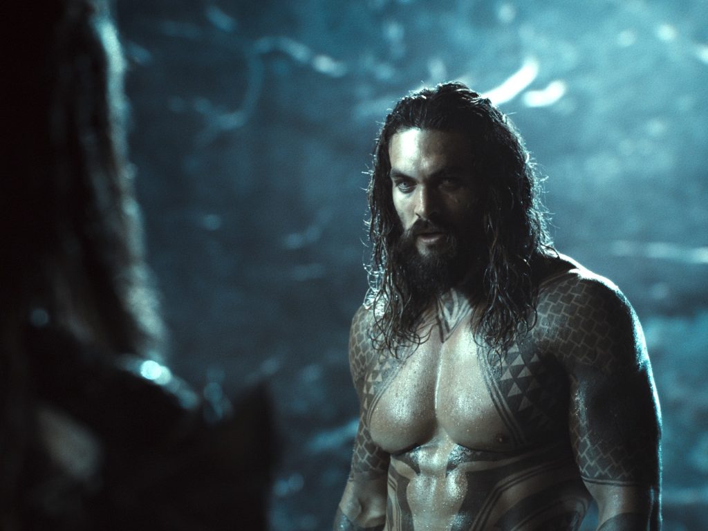Jason Momoa arriesga el físico en The Climb, la nueva serie de HBO Max
