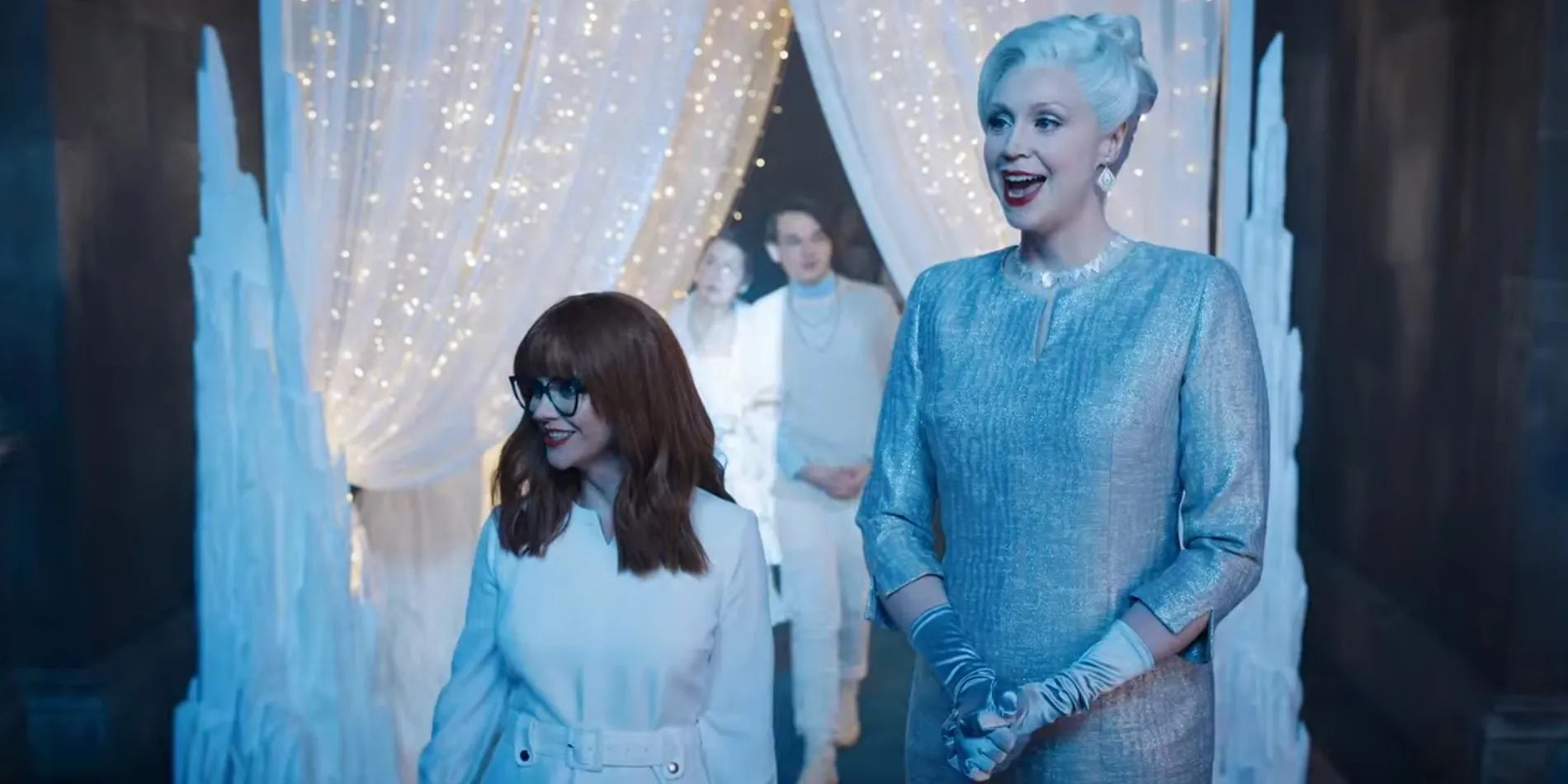 ¿Laurel y Larissa están realmente muertas en Merlina?