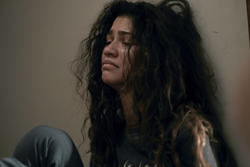 10 personajes televisivos adictos a alguna sustancia nociva