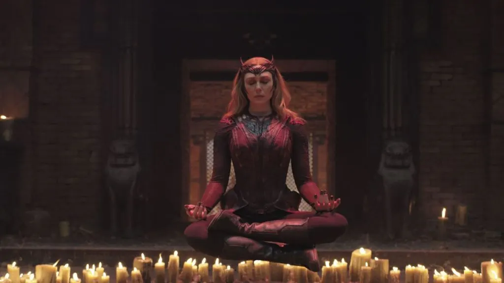¿Volverá Scarlet Witch al MCU? ¡Elizabeth Olsen lo insinúa!