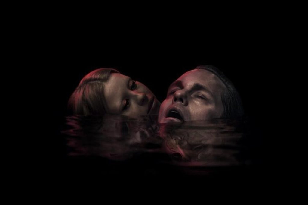 Brandon Cronenberg honra el ADN fílmico de su padre en Muerte Infinita