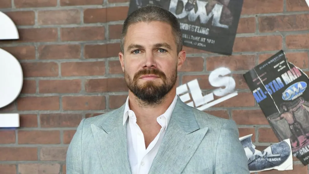 Stephen Amell