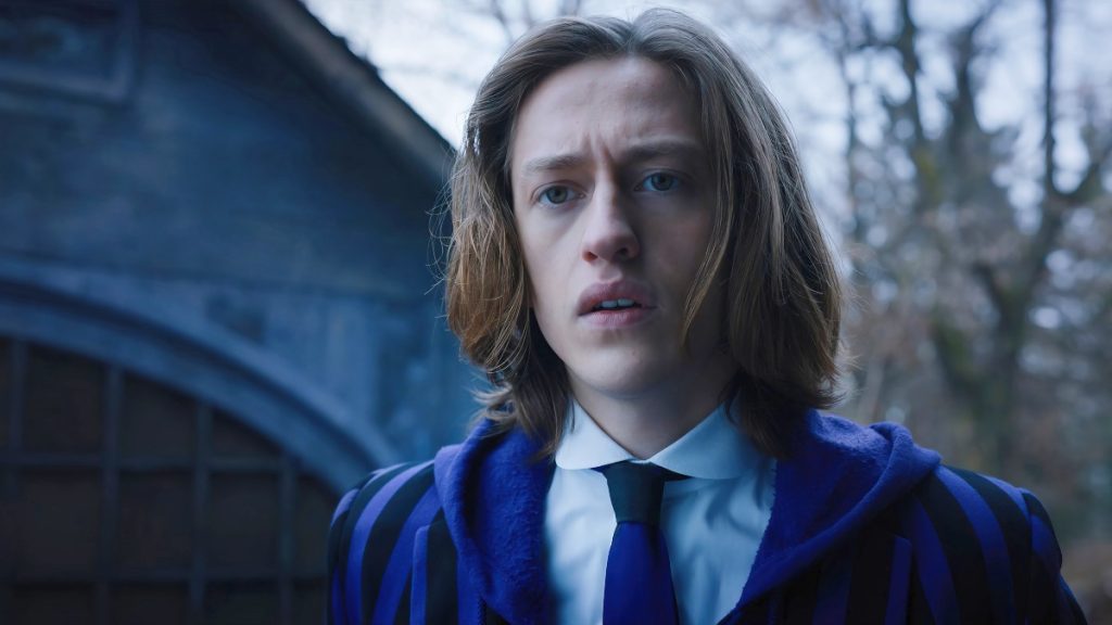 Rumor: Percy Hynes White no volverá para la temporada 2 de Merlina