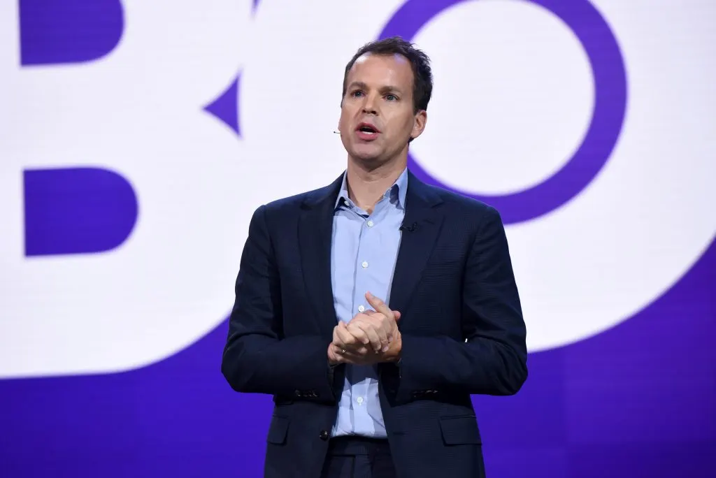 El director ejecutivo de HBO admite su error y se disculpa por el acoso hacia los críticos de televisión