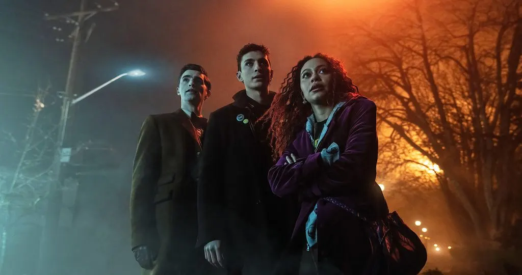 George Rexstrew, Jayden Revri y Kassius Nelson en Dead Boy Detectives.