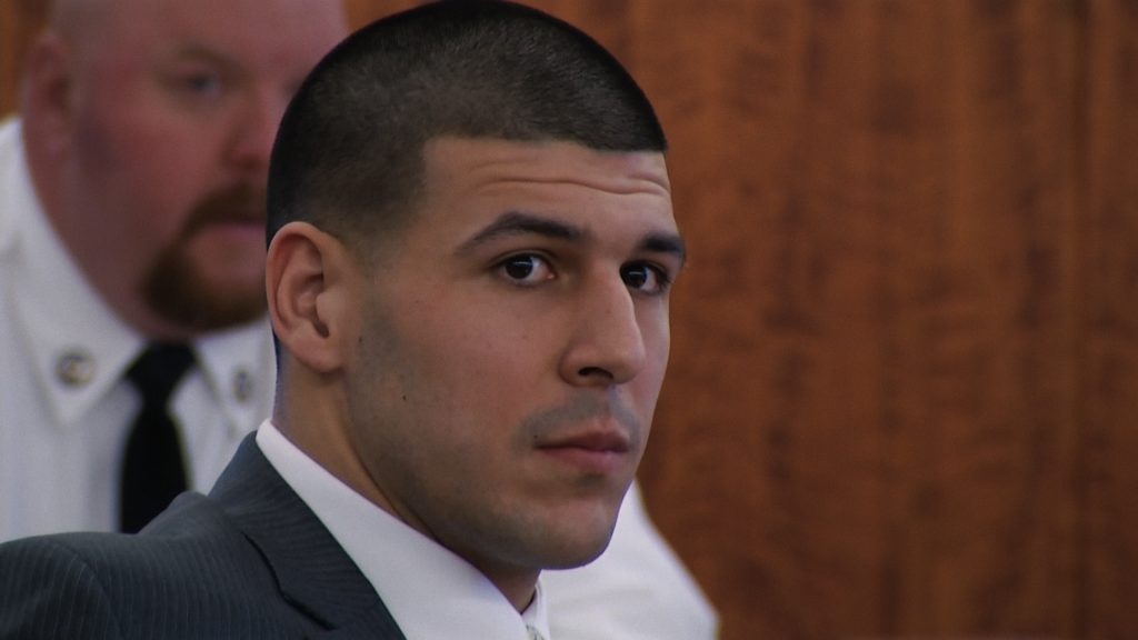 ¡Otra de Ryan Murphy! Se revela quién dará vida a Aaron Hernandez en la primera temporada de American Sports Story