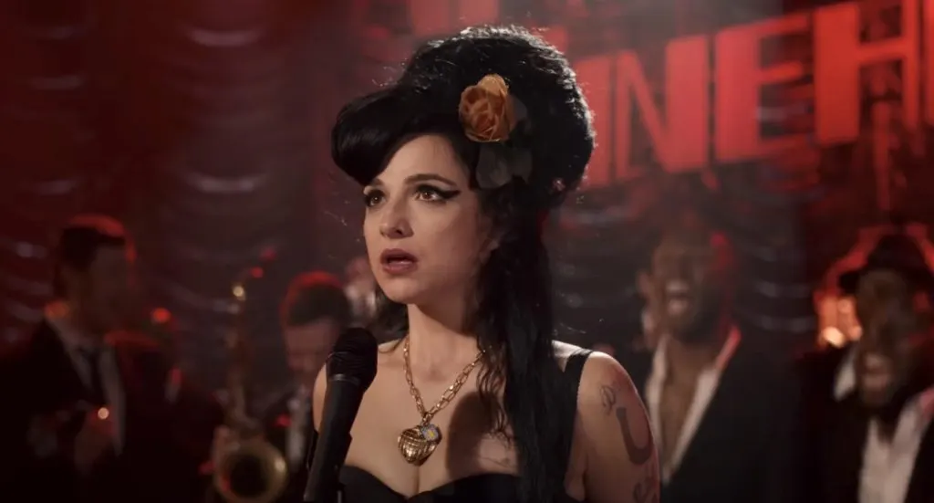 Marisa Abela se transforma en Amy Winehouse en el teaser tráiler de Back To Black