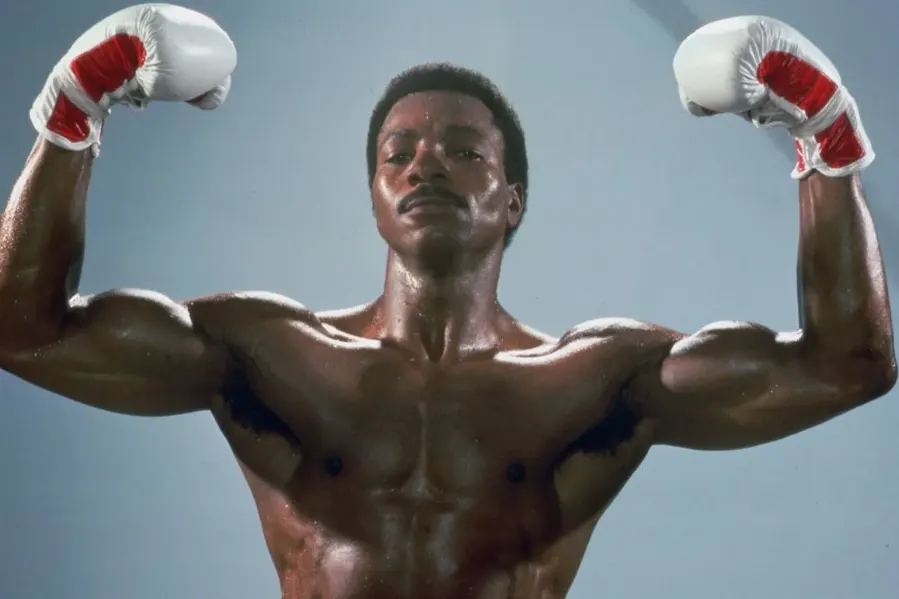 Biografía de Carl Weathers, nuestro amado Apollo Creed y responsable mayor de la continuidad de la saga de Rocky