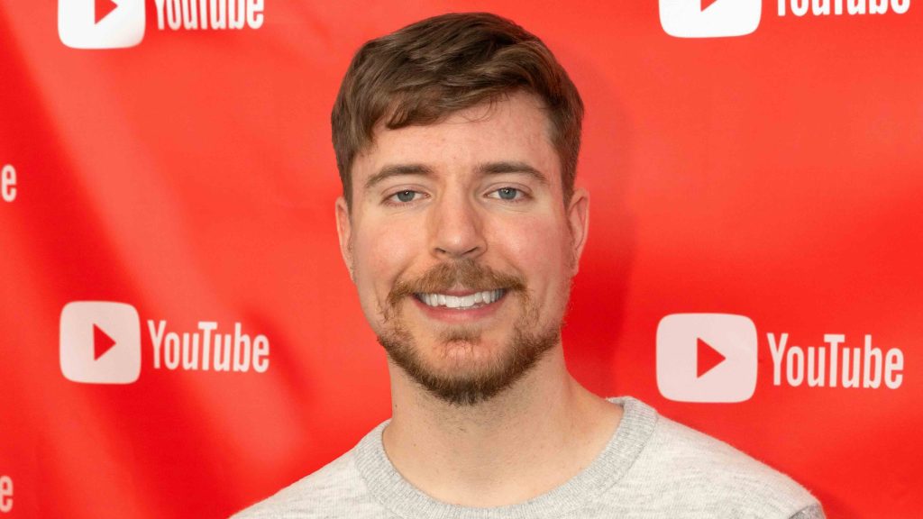 ¿Quién es MrBeast y cuál es su historia de éxito?