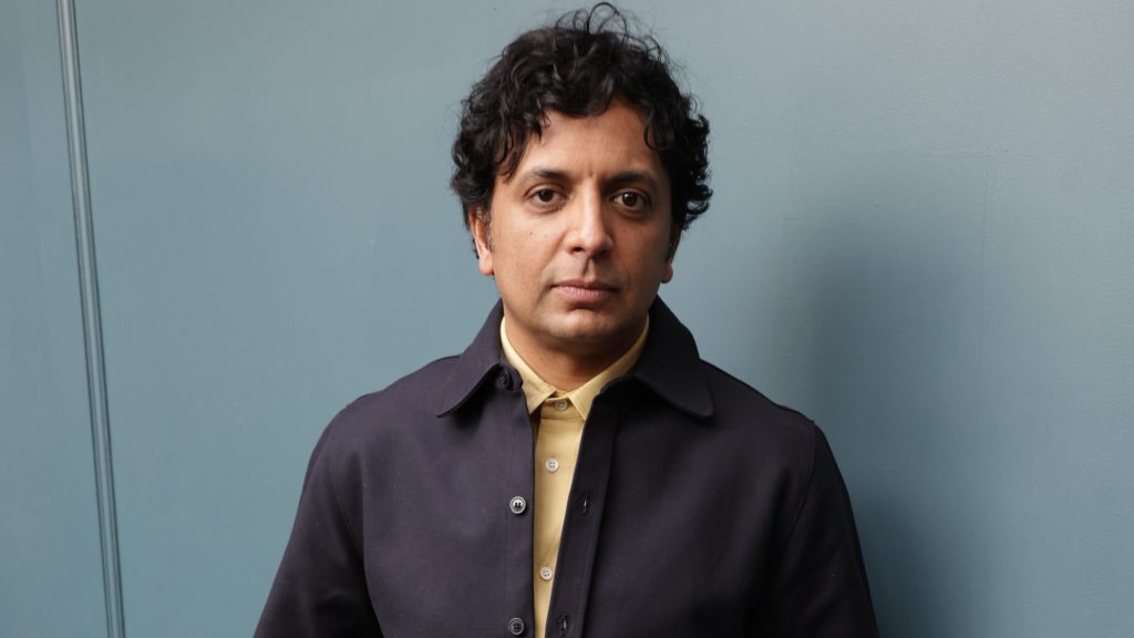 M. Night Shyamalan nos reveló atrapantes detalles de su nueva película La Trampa en Los Ángeles