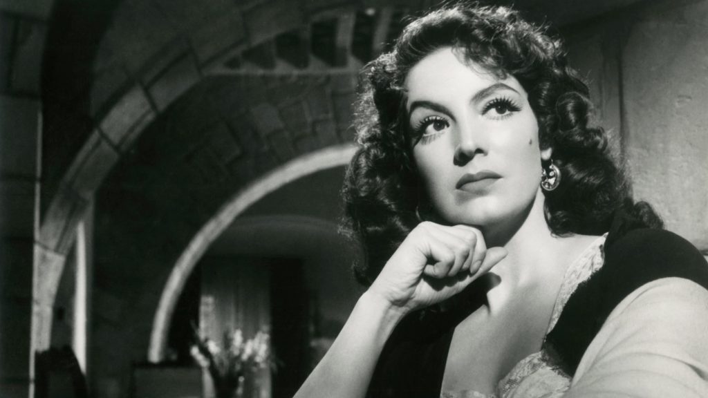 Biografía de María Félix, la inolvidable diva del cine mexicano