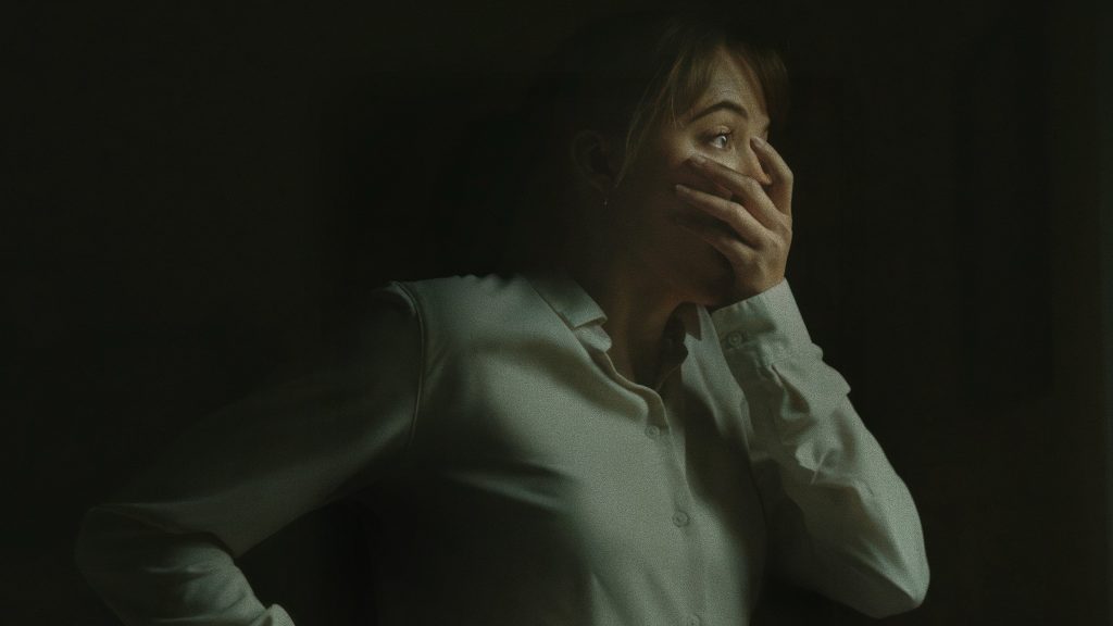 Maika Monroe en Longlegs: Coleccionista de Almas