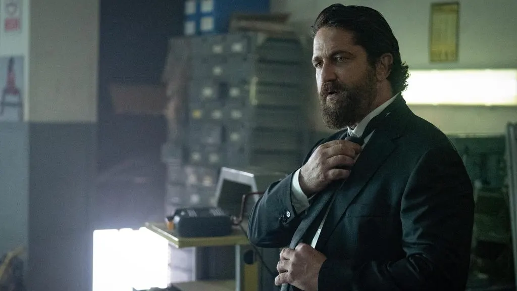 Gerard Buttler, indestructible: grabó una película con la pierna rota