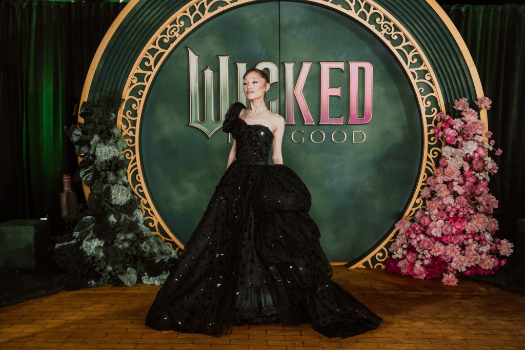 Arrestan al hombre que atacó a Ariana Grande