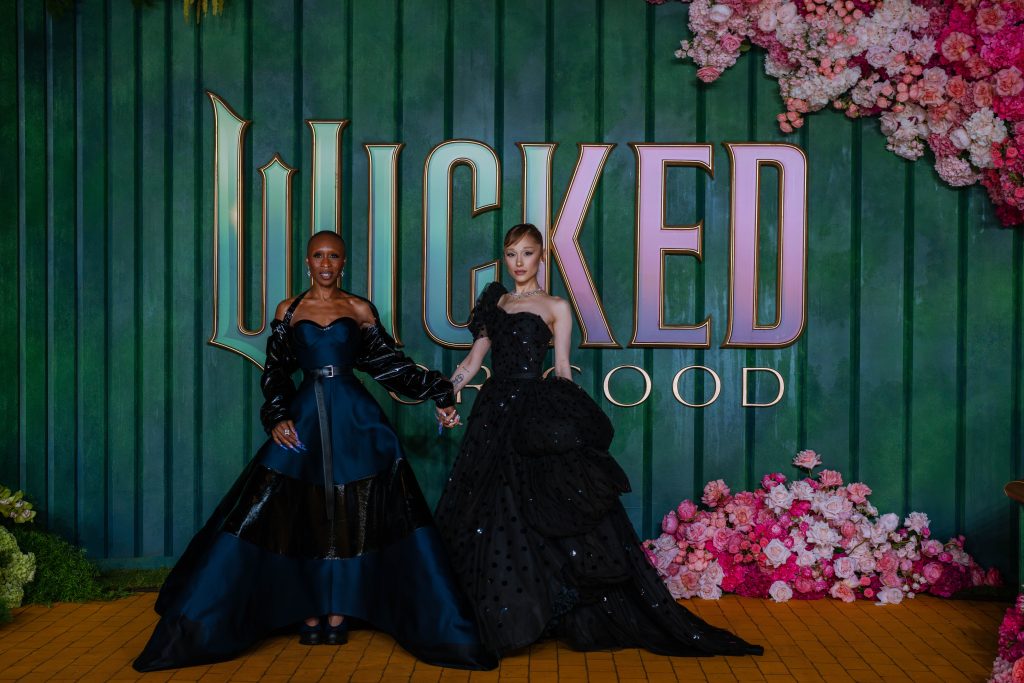 Cynthia Erivo and Ariana Grande in Wicked For Good