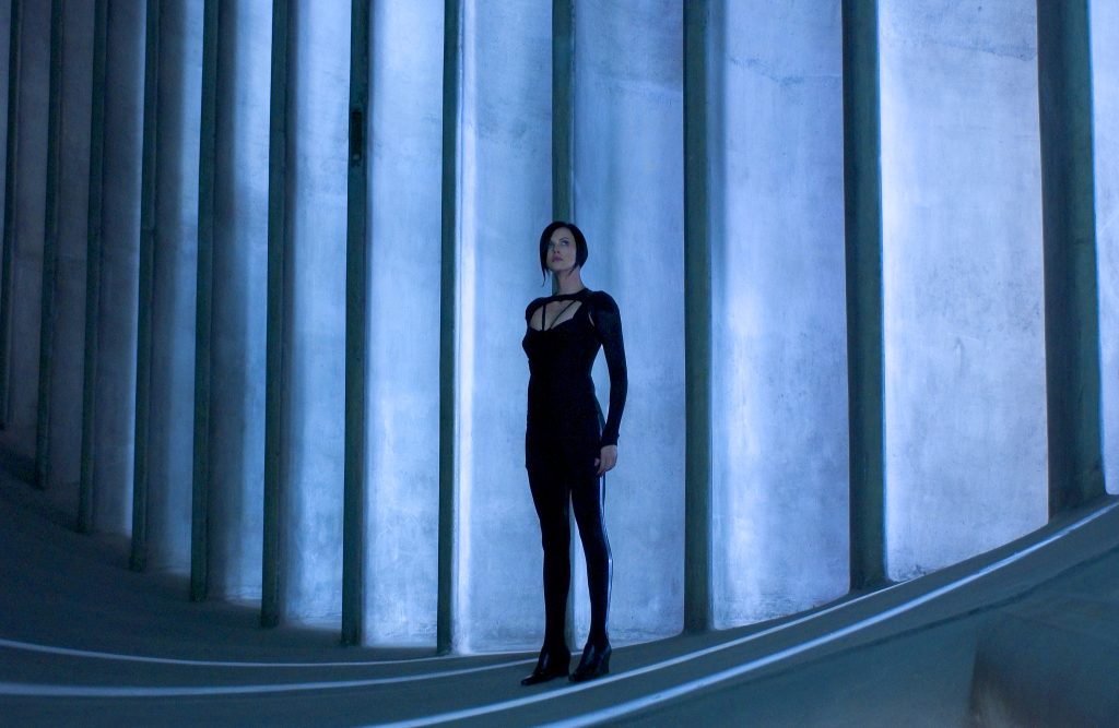 Charlize Theron en Æon Flux