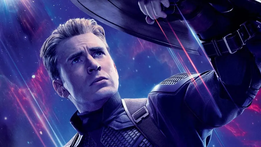 Chris Evans vuelve como Capitán América… y es papá