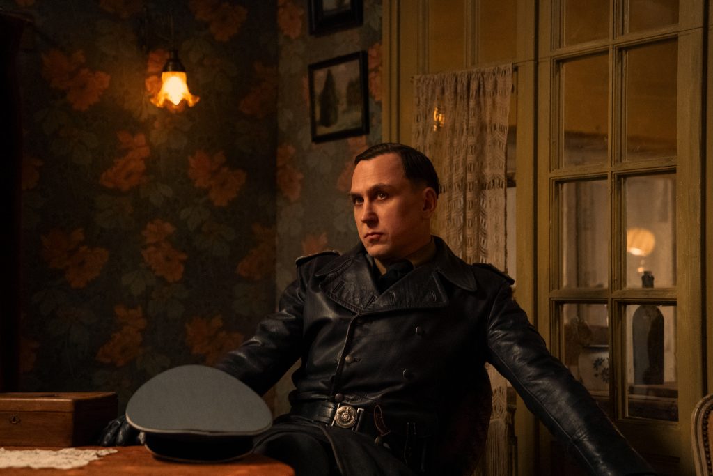 Lars Eidinger en La luz que no puedes ver