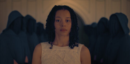 Chase Infiniti en Los Testamentos: De las hijas de Gilead